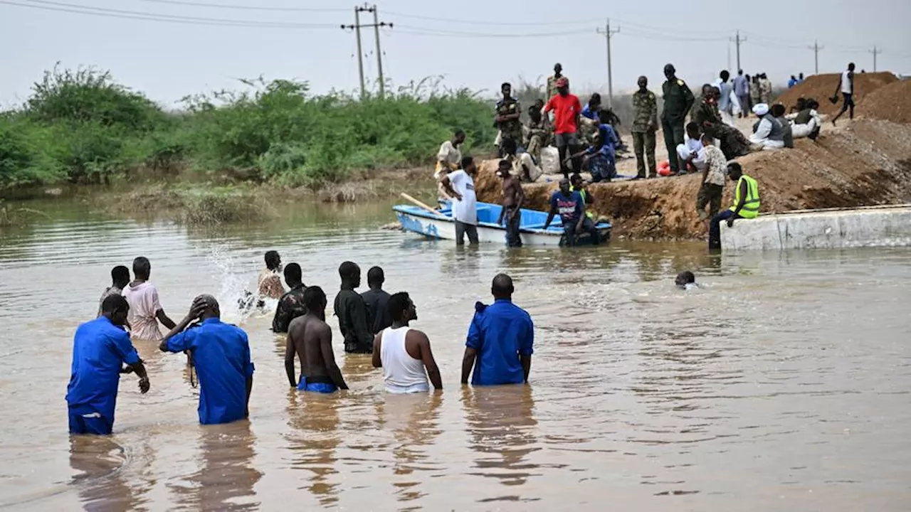 Sudan's cholera and flood death toll reaches 390 — official data