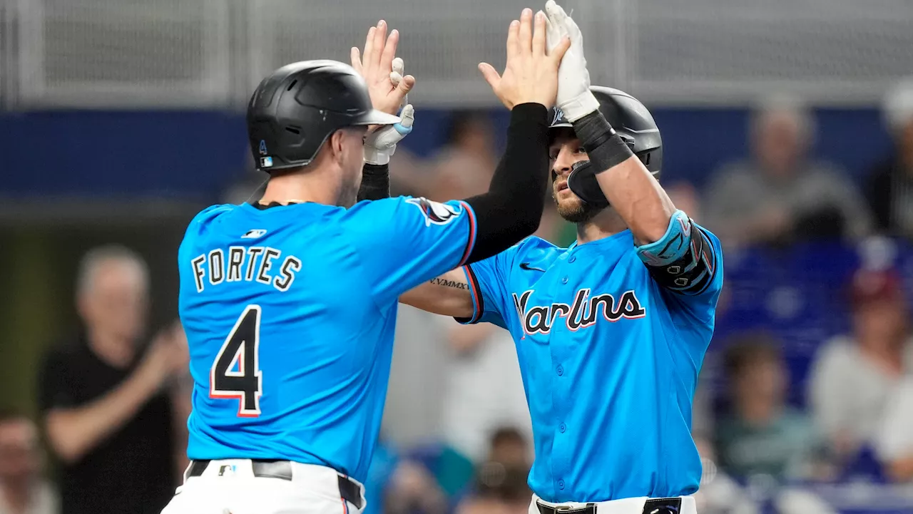 Norby homers twice as Marlins overpower Phillies