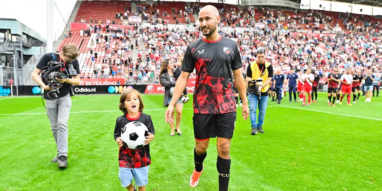 Van der Maarel krijgt een verrassing van FC Utrecht voorafgaand aan afscheidsduel