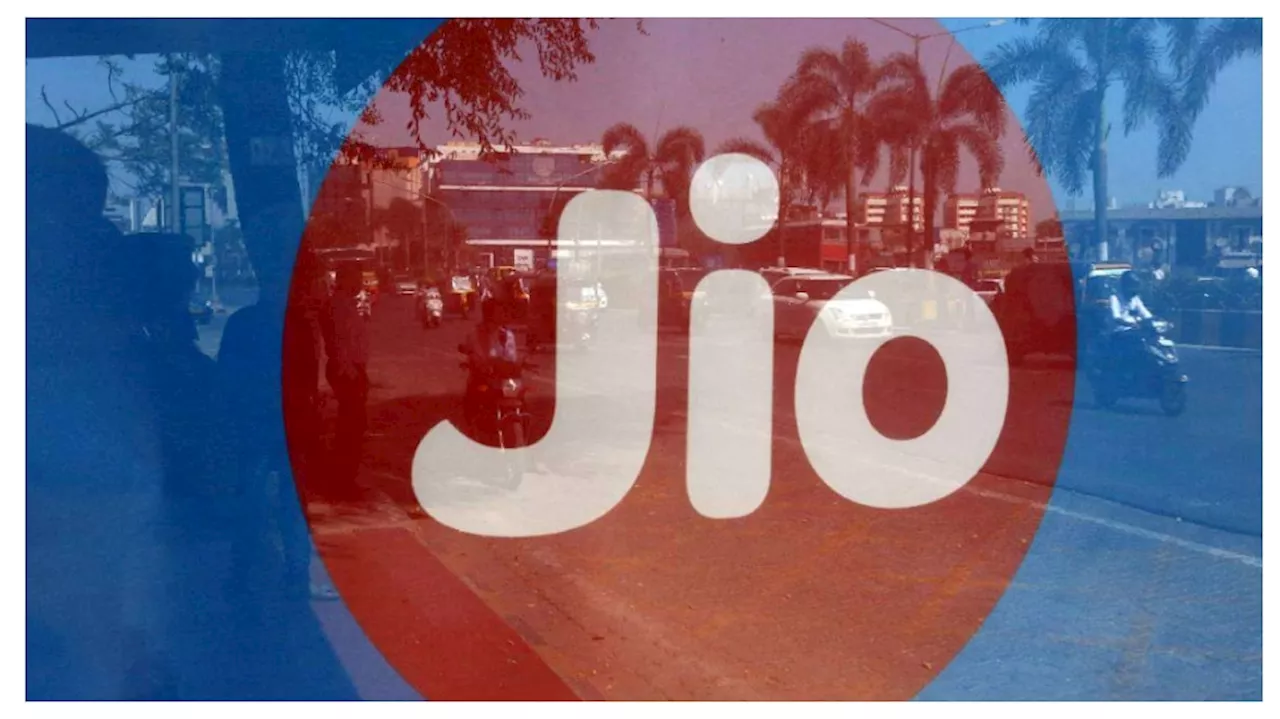 Jio: జియో రూ.223 రీఛార్జీప్లాన్‌తో ప్రతిరోజూ 2 జీబీ డేటా.. వ్యాలిడిటీ ఎన్ని రోజులు తెలుసా?