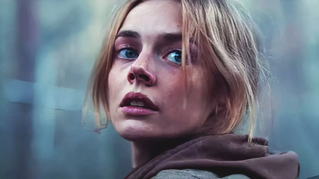 Postapokalyptische Survival-Action: Trailer zum blutig-brutalen Horrorfilm 'Azrael' mit Samara Weaving