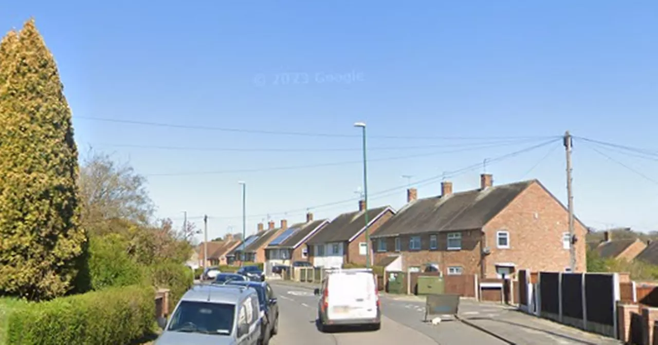 Machete allegedly spotted on residential Nottingham road as one man arrested
