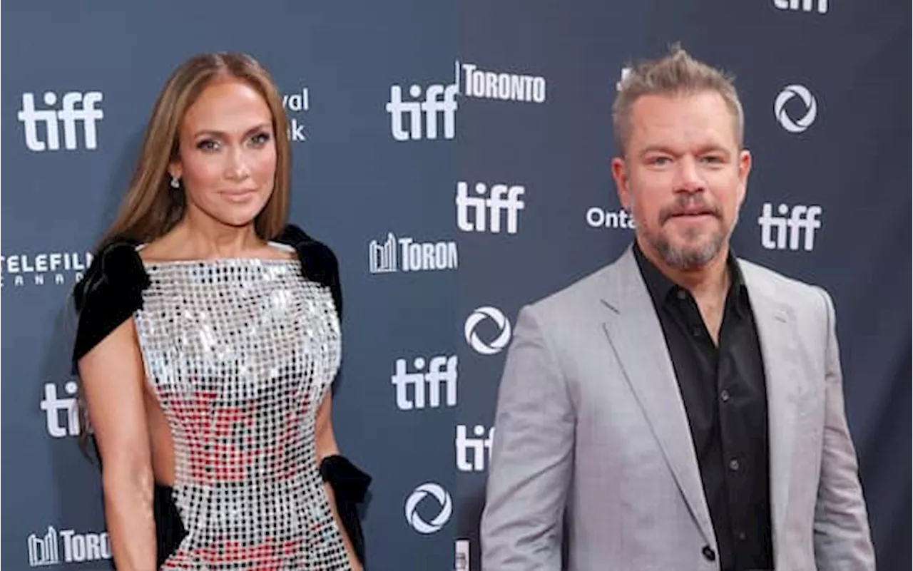 Jennifer Lopez e Matt Damon insieme alla première di Unstoppable (senza Ben Affleck)