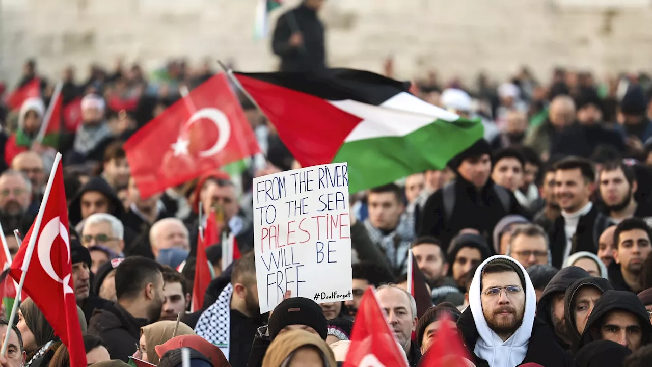 People Demonstrate in Solidarity with Palestinians in Istanbul