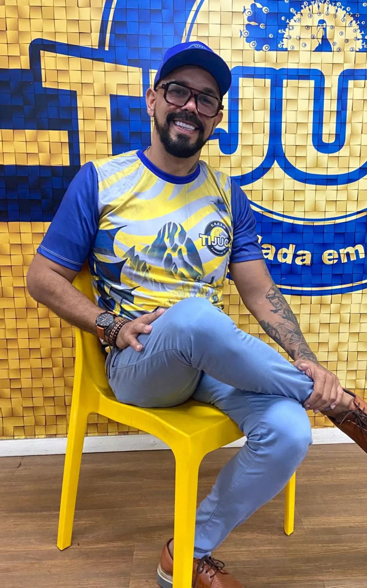 Unidos da Tijuca Renova Contrato do Carnavalesco Edson Pereira