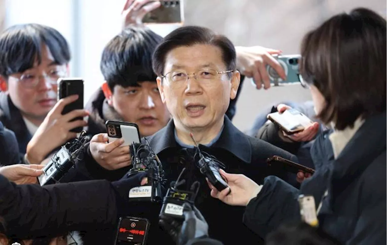 South Korea presidential security chief urges 'no bloodshed' in Yoon arrest