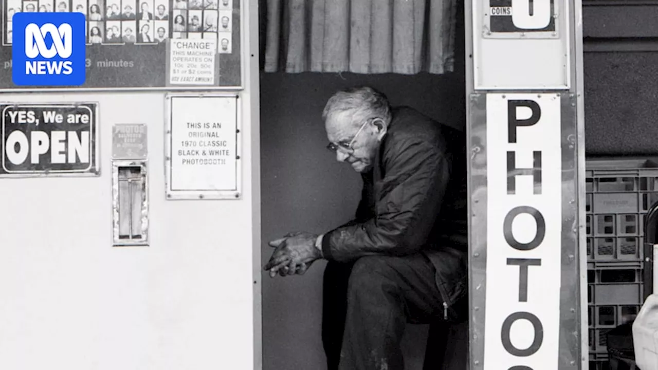 Melbourne's 'Most Photographed Man' Leaves Legacy Captured in Iconic Photo Booth