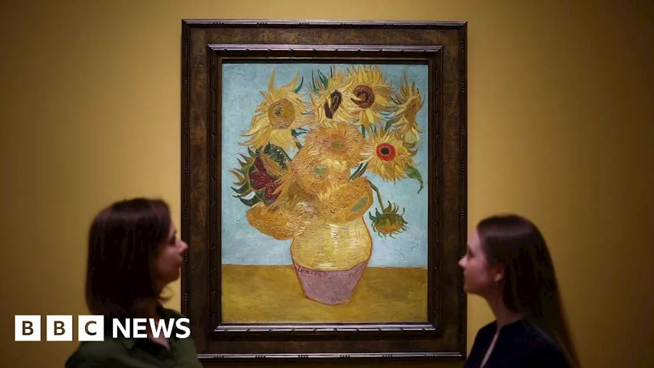 London Van Gogh exhibition to stay open all night