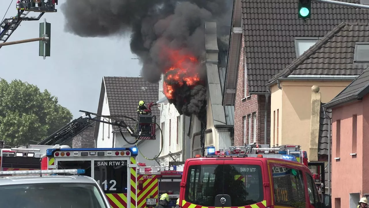 Tödlicher Wasserdampf: Feuerwehrleute bei Brand in Sankt Augustin gestorben