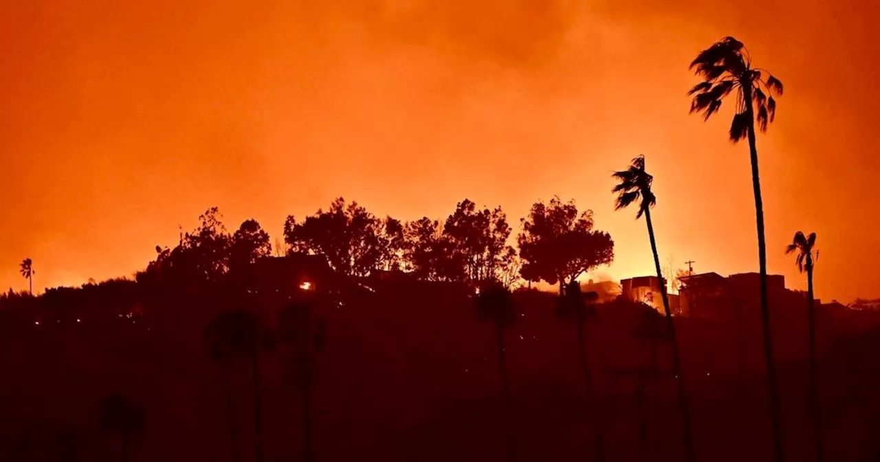 Maps show how dry Southern California is, as L.A. wildfires burn