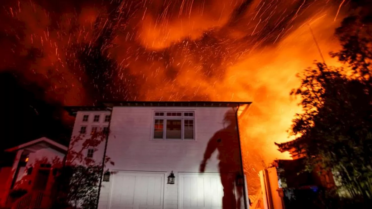 Trump uses Los Angeles fires to attack Democrats