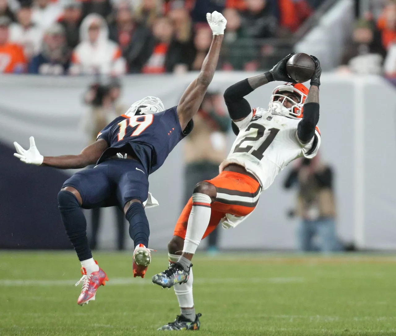 Browns Cornerback Situation: Stability and Uncertainty