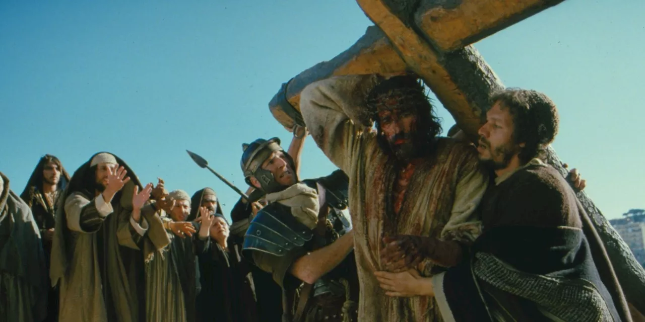 Mel Gibson Just Delivered the 'Passion of the Christ' Sequel Update Fans Have Been Praying For