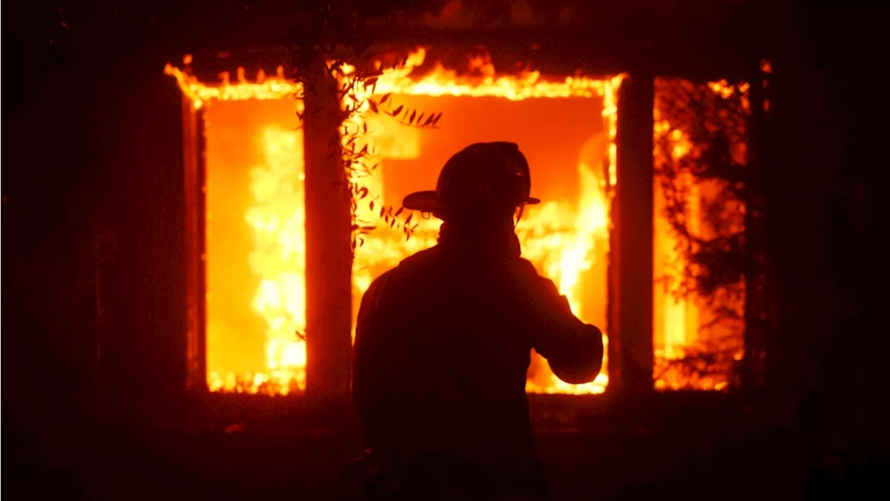 Canada Offers Support as Wildfires Rage in California