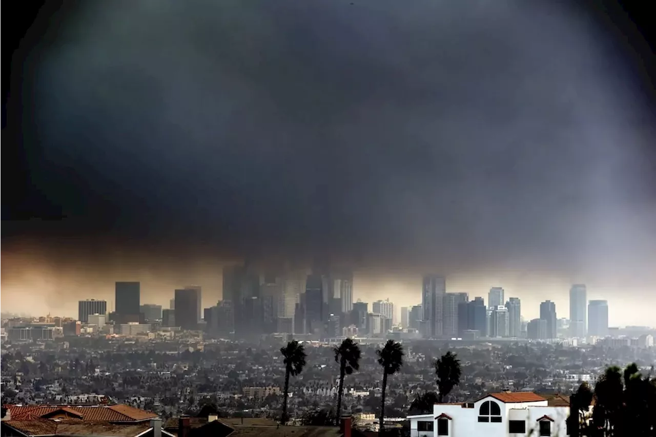 LA fire department sends mistaken evacuation order to millions of residents