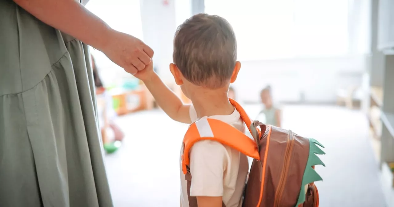 Eltern beschweren sich, zum Windelwechseln in die Schule fahren zu müssen