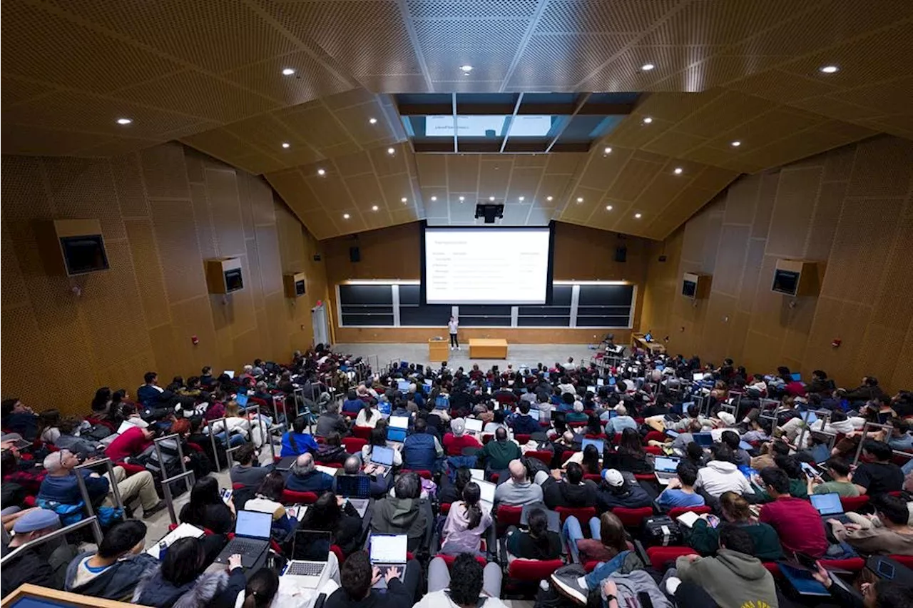 LLM Research in the Classroom: Insights from MIT Deep Learning Class