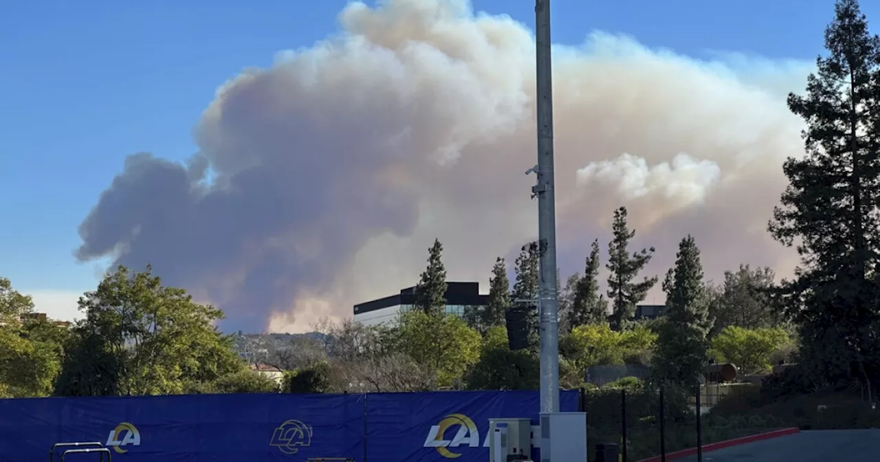 NFL Moves Rams-Vikings Playoff Game Due to Wildfires