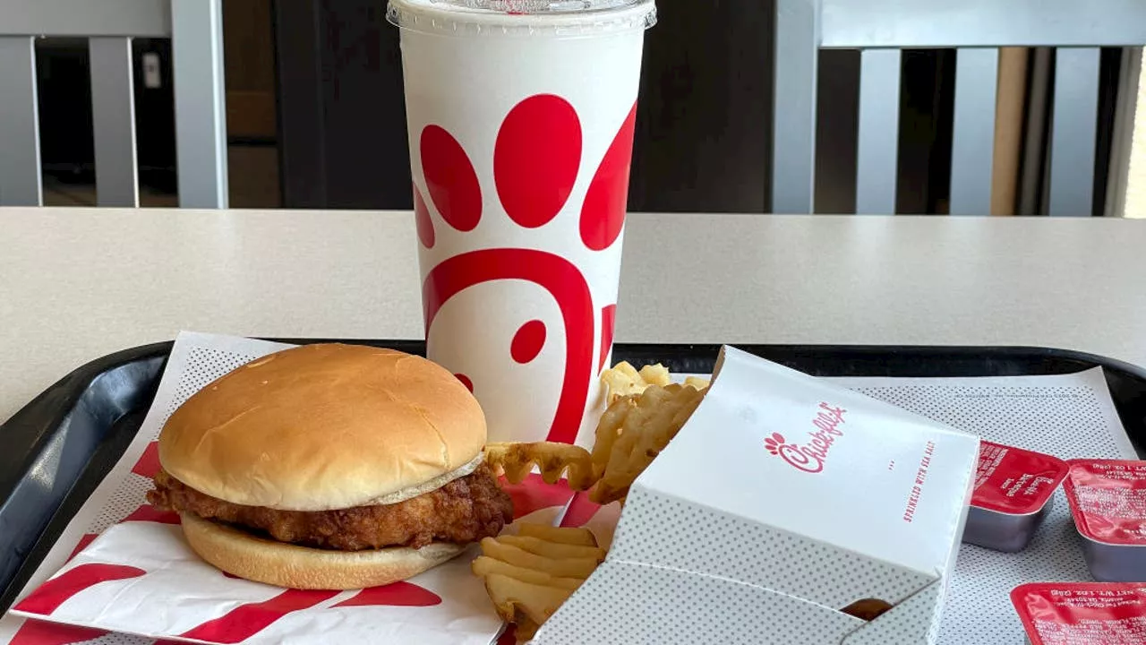 Chick-fil-A Cuts Hours by Automating Lemon Squeezing