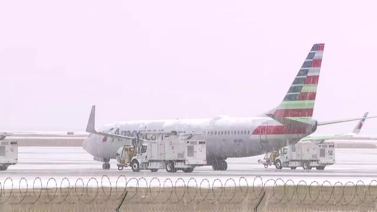 Hundreds of Flights Cancelled in Dallas-Fort Worth Due to Winter Weather