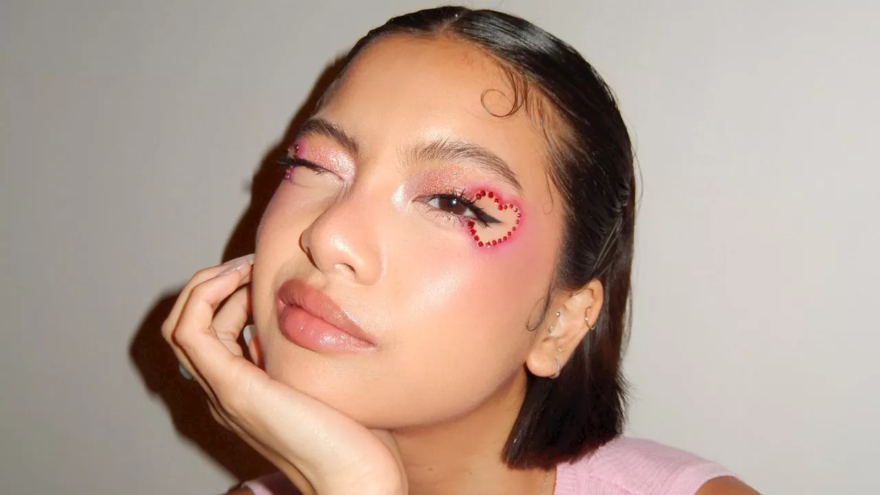 38 Valentine's Day Makeup Looks To Fall In Love With