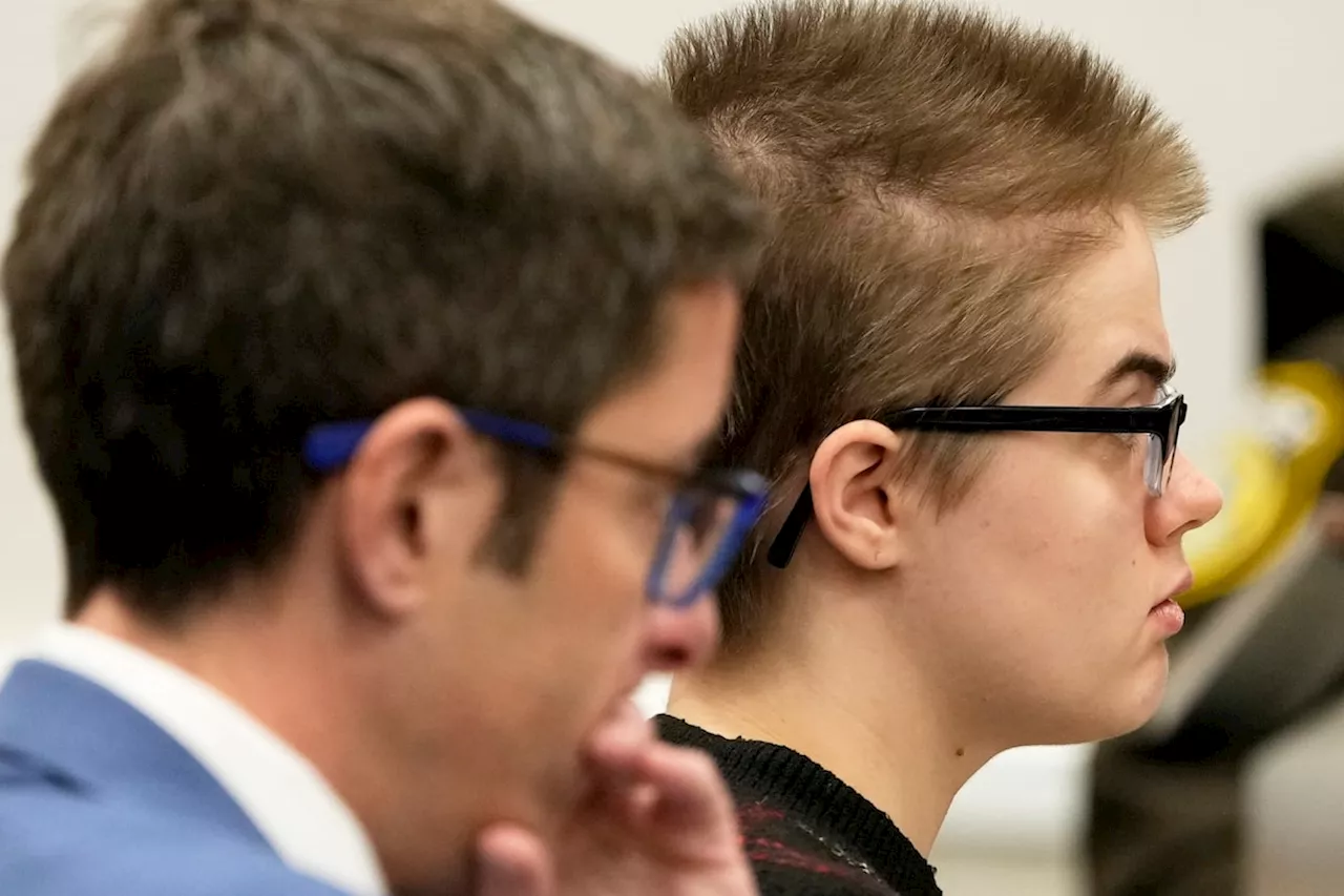 Judge releases woman who stabbed a classmate to please Slender Man from a psychiatric hospital