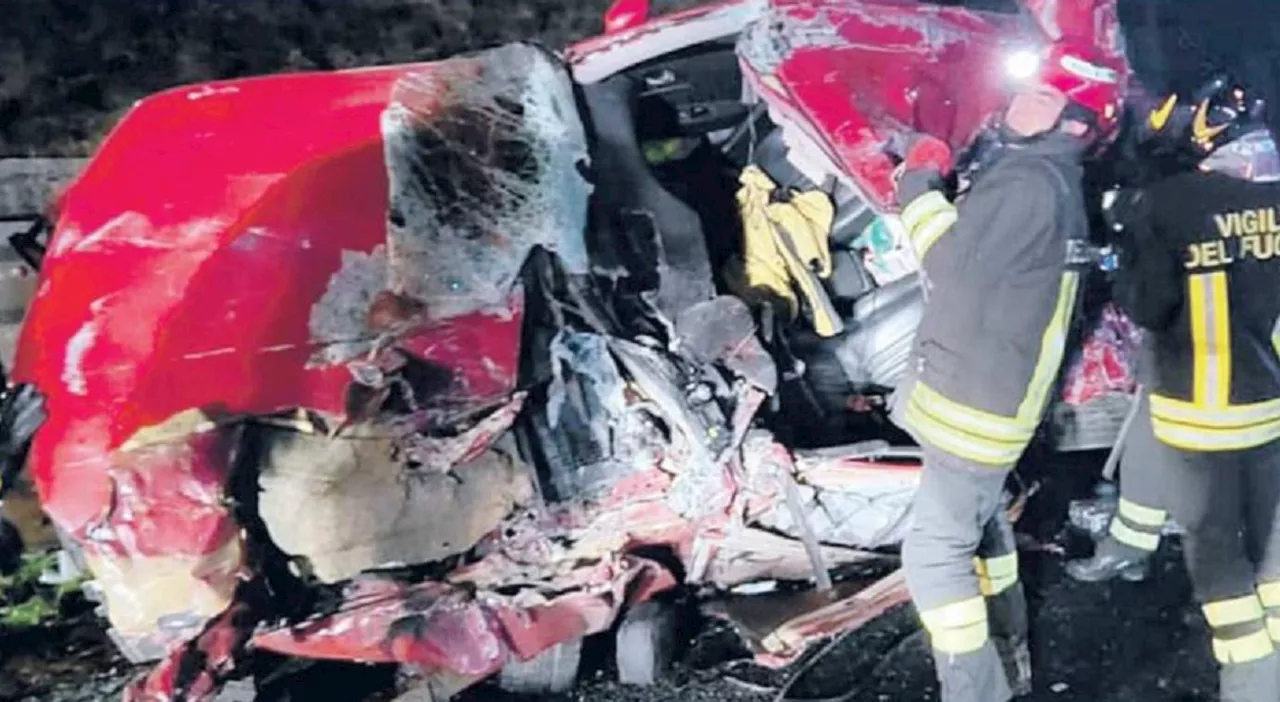 Giampiero Gatti muore travolto da un camion tra Fabro e Orvieto: si era fermato per un guasto in corsia di eme