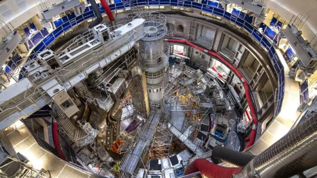 Scientists ‘surf’ plasma waves to tame nuclear eruptions in fusion reactors