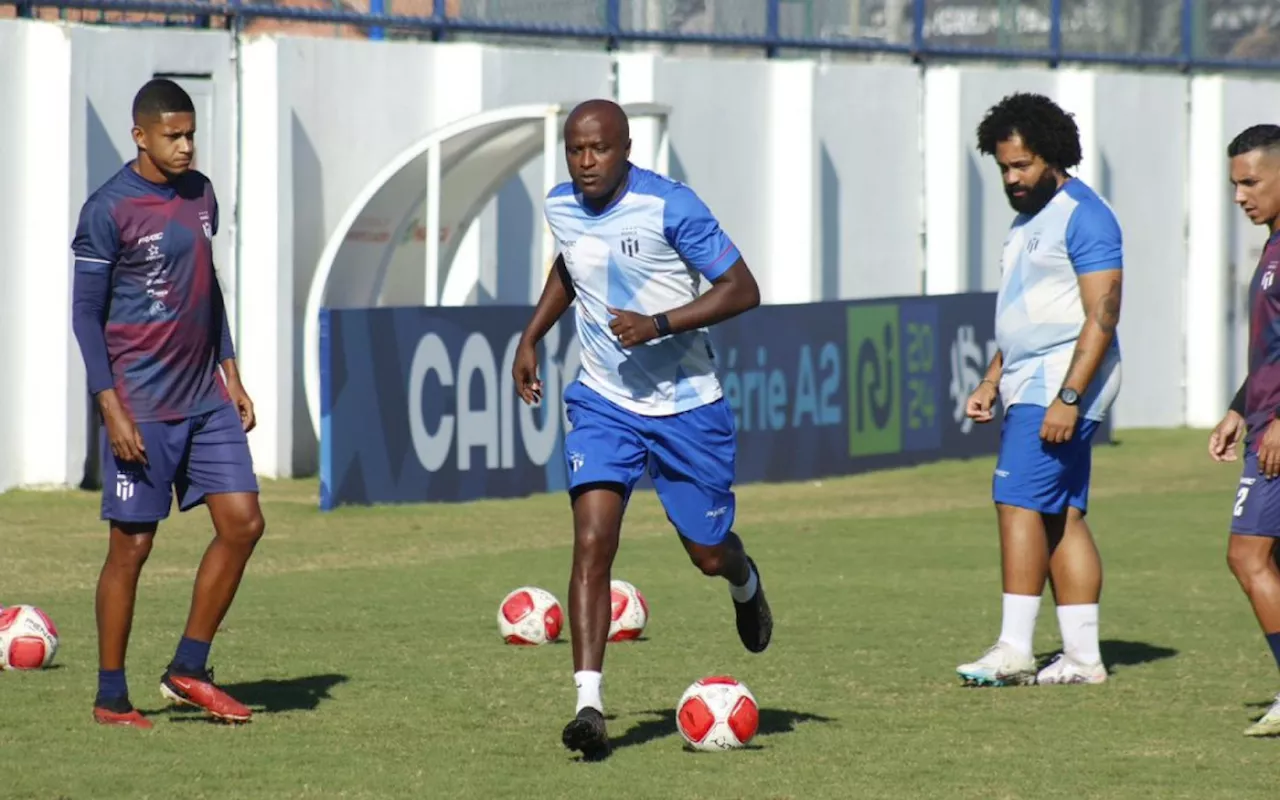 Reinaldo vê o 'caçula' Maricá pronto para estreias no Carioca e Série D do Brasileirão