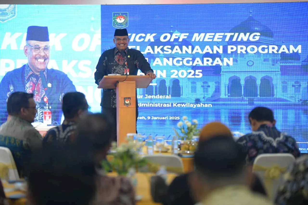 Kick-Off Meeting Program & Anggaran 2025, Dirjen Bina Adwil Minta Jajaran Sukseskan Asta Cita