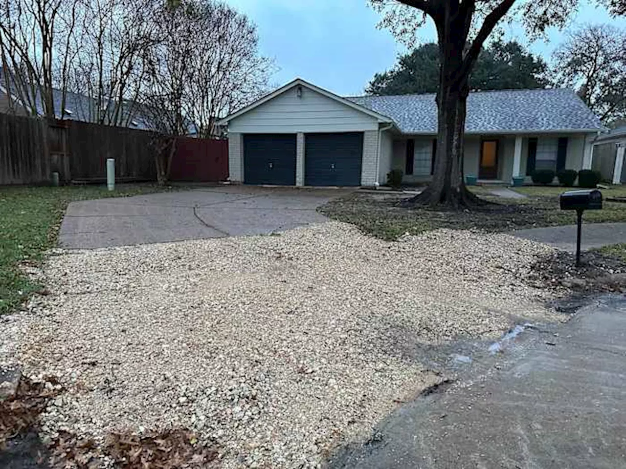 ‘Fix my driveway’: Houston homeowner screams foul in aftermath of bursting pipe and unresolved repairs