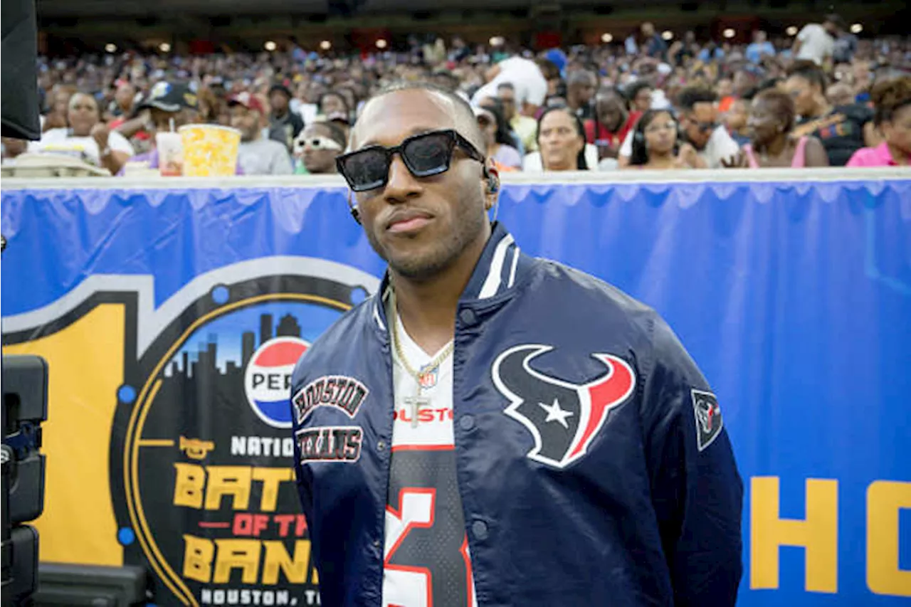 Texans feature Houston-born rapper Lecrae in Wild Card hype video