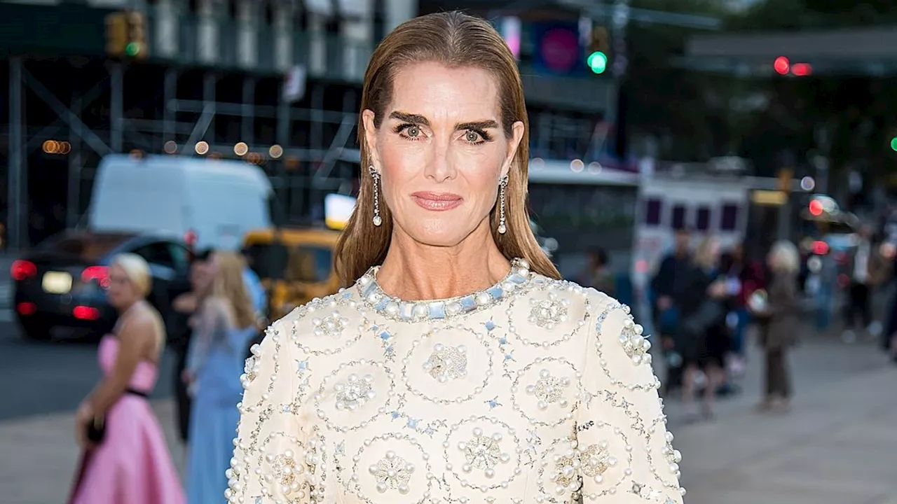 Brooke Shields: “Un medico mi ha fatto un intervento chirurgico intimo senza consenso”