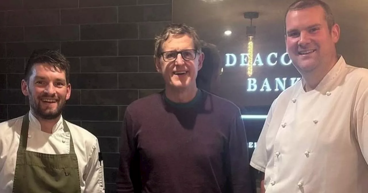 Louis Theroux stuns diners after 'braving the snow' to visit top restaurant