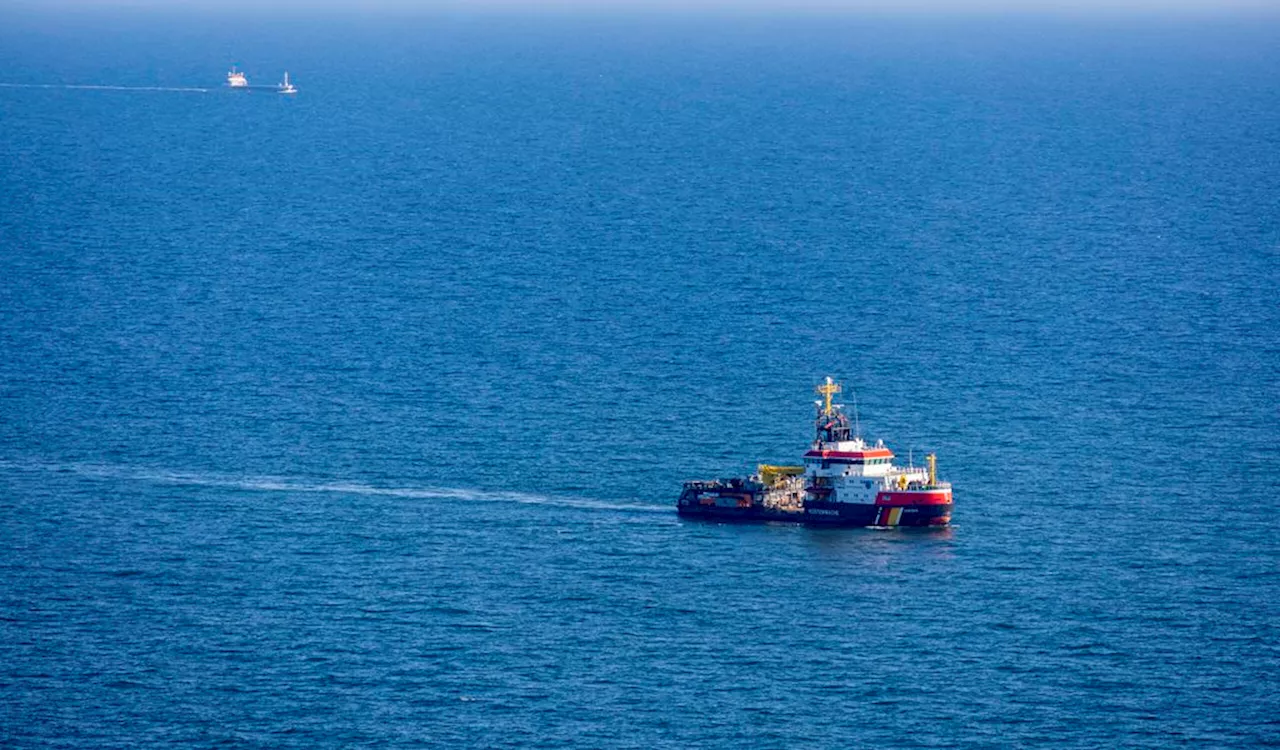 Russische Schattenflotte: Manövrierunfähiger Tanker treibt in der Ostsee