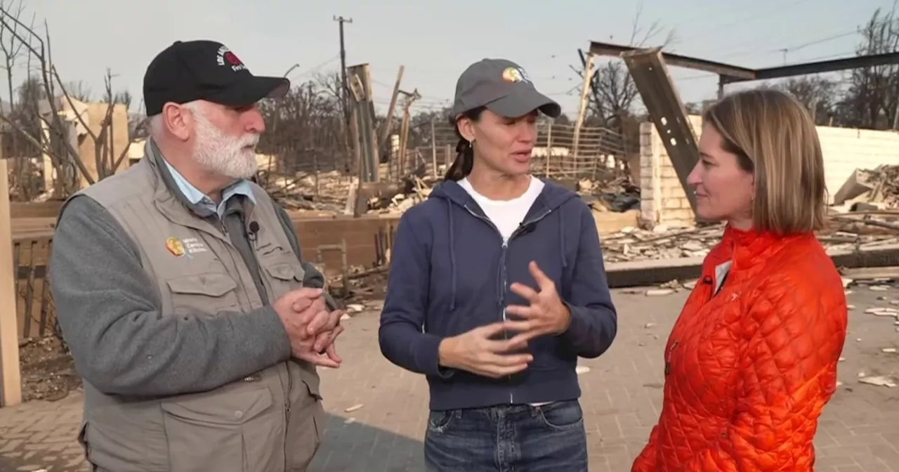 Jennifer Garner and José Andrés Aid Fire-Ravaged Community in California