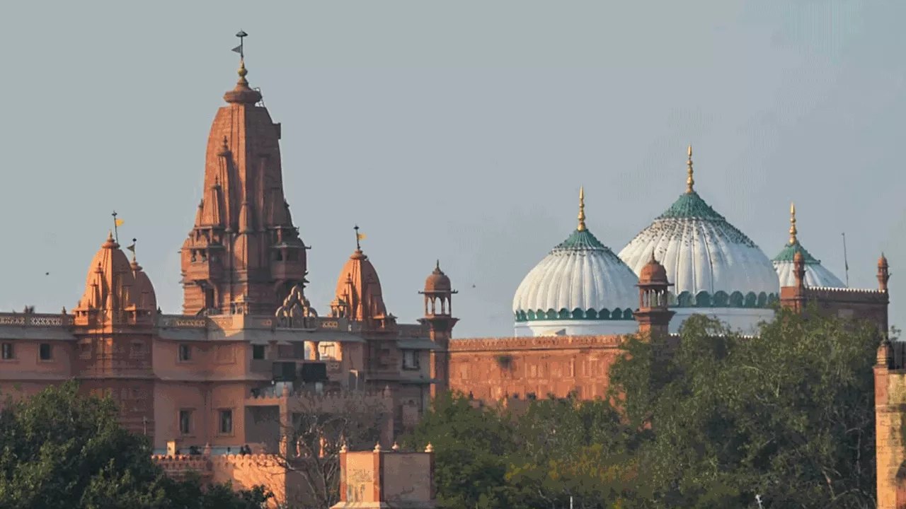 कृष्ण जन्मभूमि शाही ईदगाह विवाद: केस एक साथ मिलाने के आदेश में दखल से सुप्रीम कोर्ट ने जताई अनिच्छा