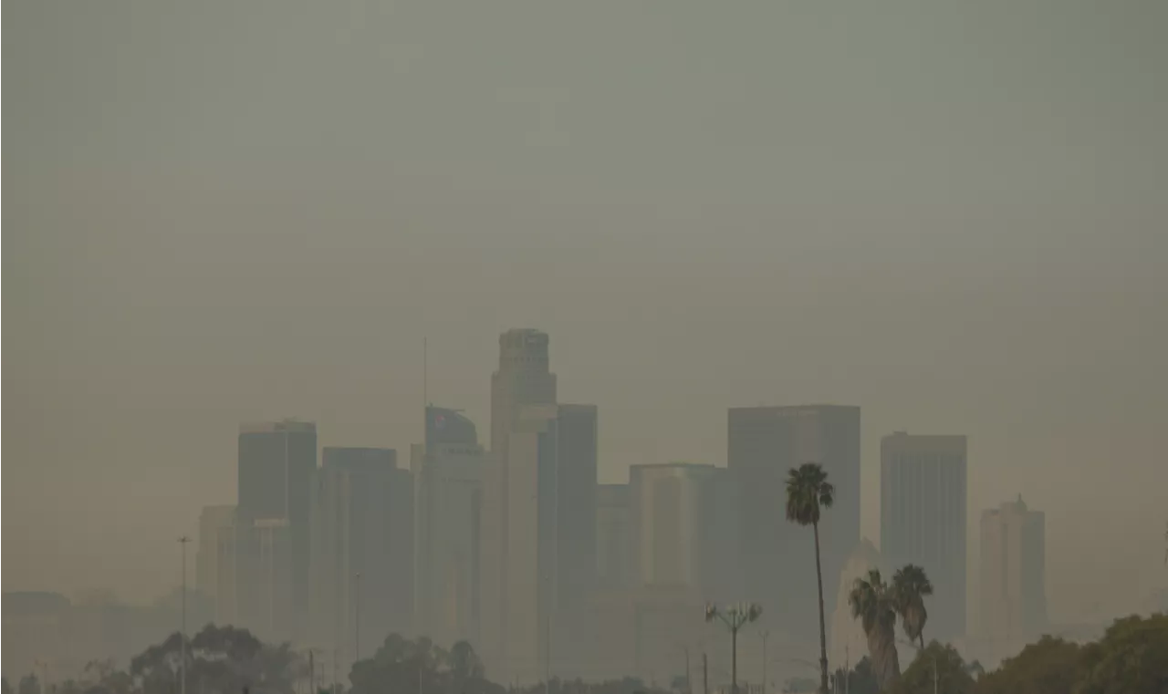 Is smoke from the Los Angeles wildfires reaching San Diego County?