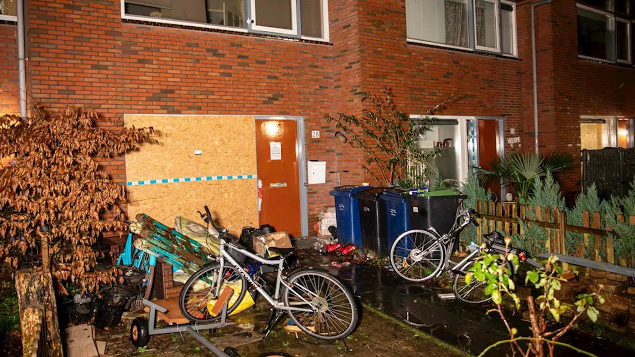 Burgemeester sluit huis Almere, even later derde explosie in zelfde straat