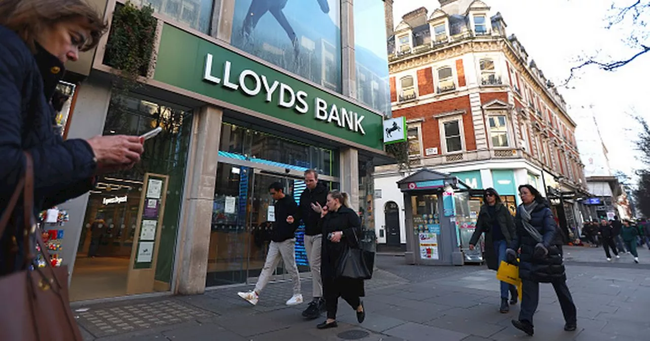 Lloyds bank sparks fears of more closures with major change for customers