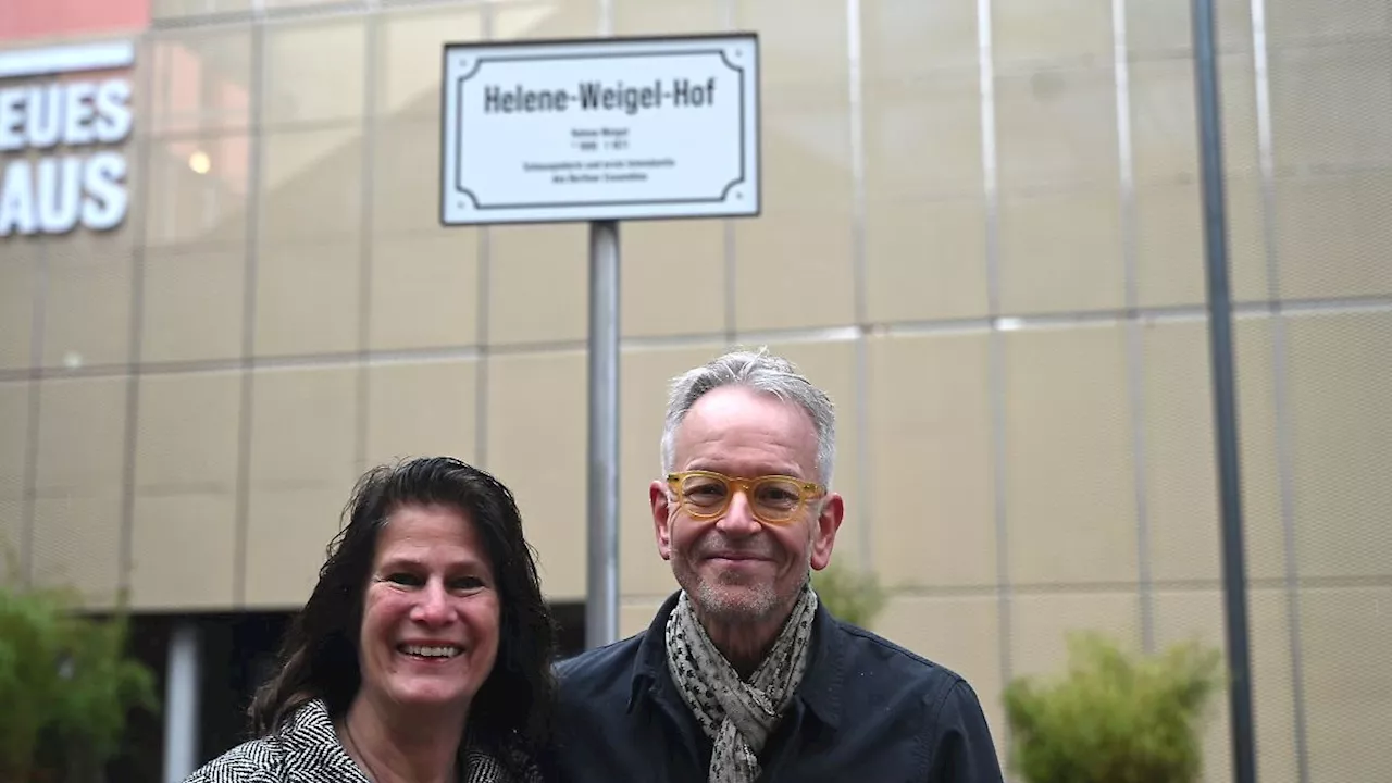 Berlin & Brandenburg: Berliner Ensemble benennt Innenhof nach Helene Weigel