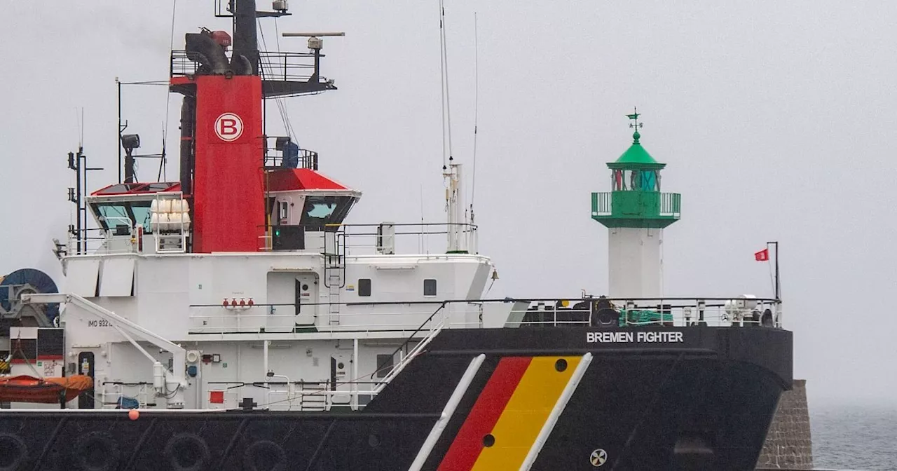 Manövrierunfähiger Öltanker vor Rügen unter Kontrolle