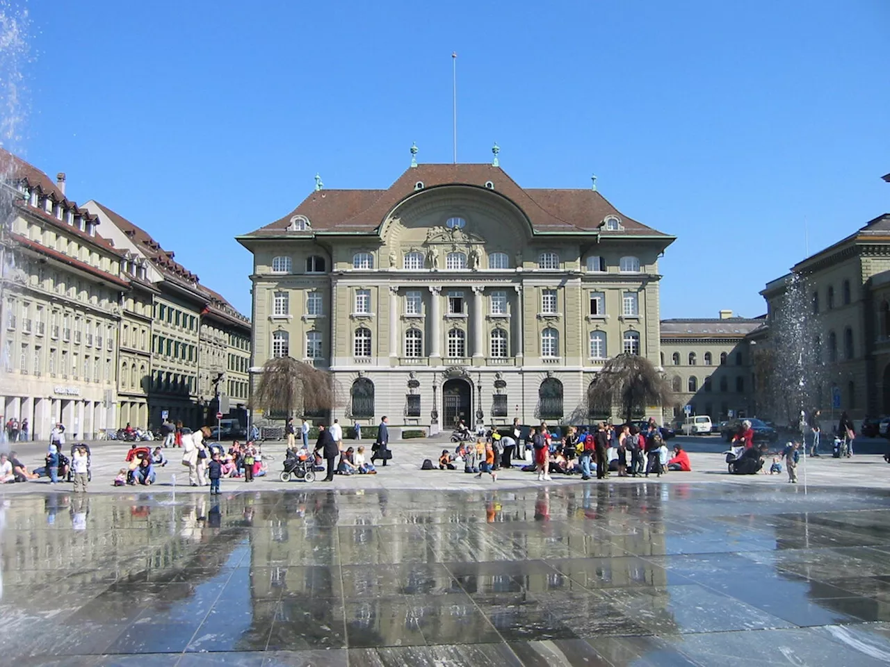 SNB zahlt 2025 Rekordgewinn an Bund und Kantone aus