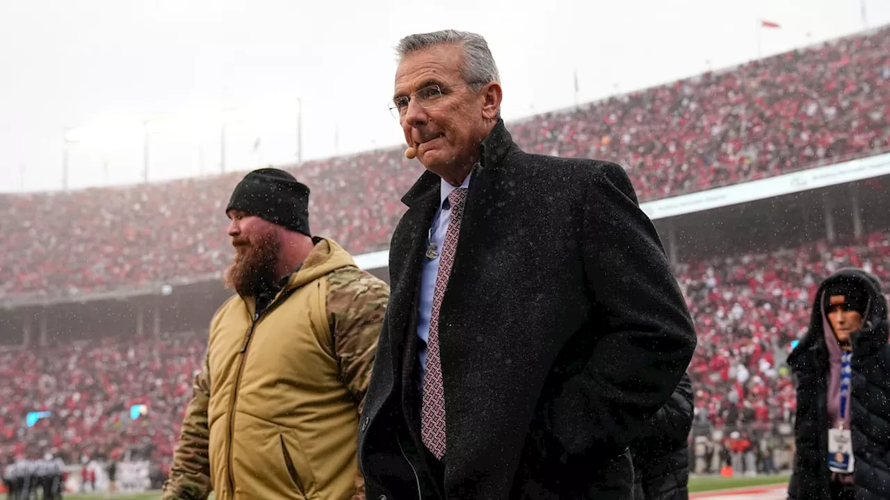 Urban Meyer Booed So Hard While Receiving Orange Bowl Honor Before ND-Penn State