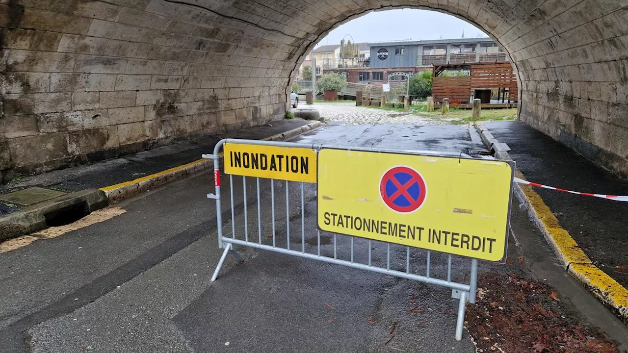 Crues en Dordogne : vigilance jaune pour l’Isle, le stationnement interdit dans des rues de Périgueux