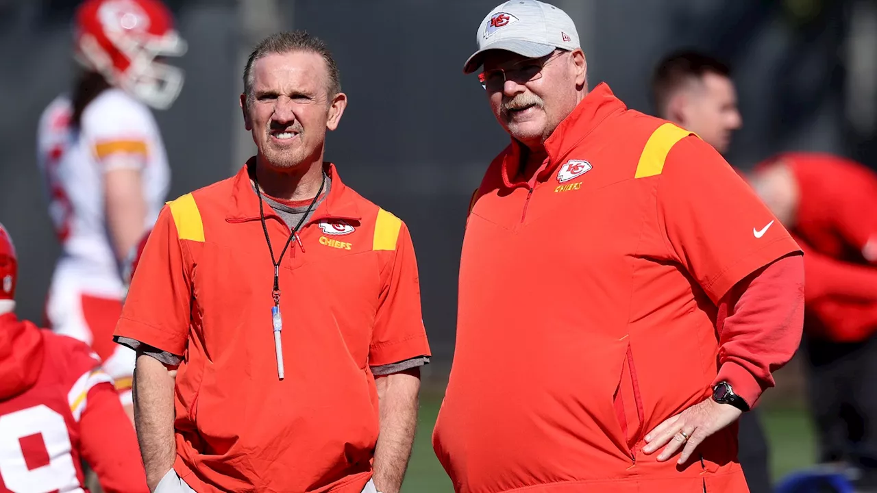 Chiefs Defensive Coordinator Spagnuolo Faces Head Coaching Crossroads