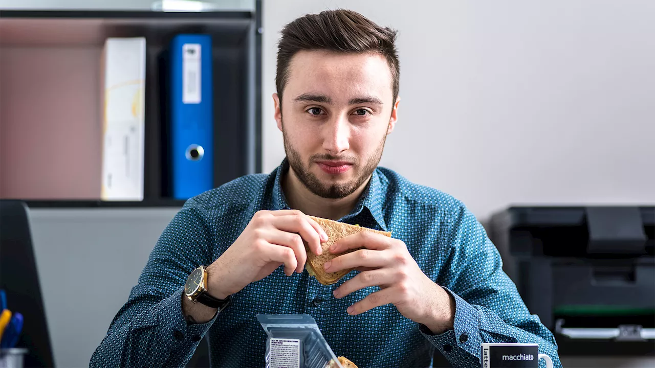 Man Claims Eating Lunch in Silence is Meditation