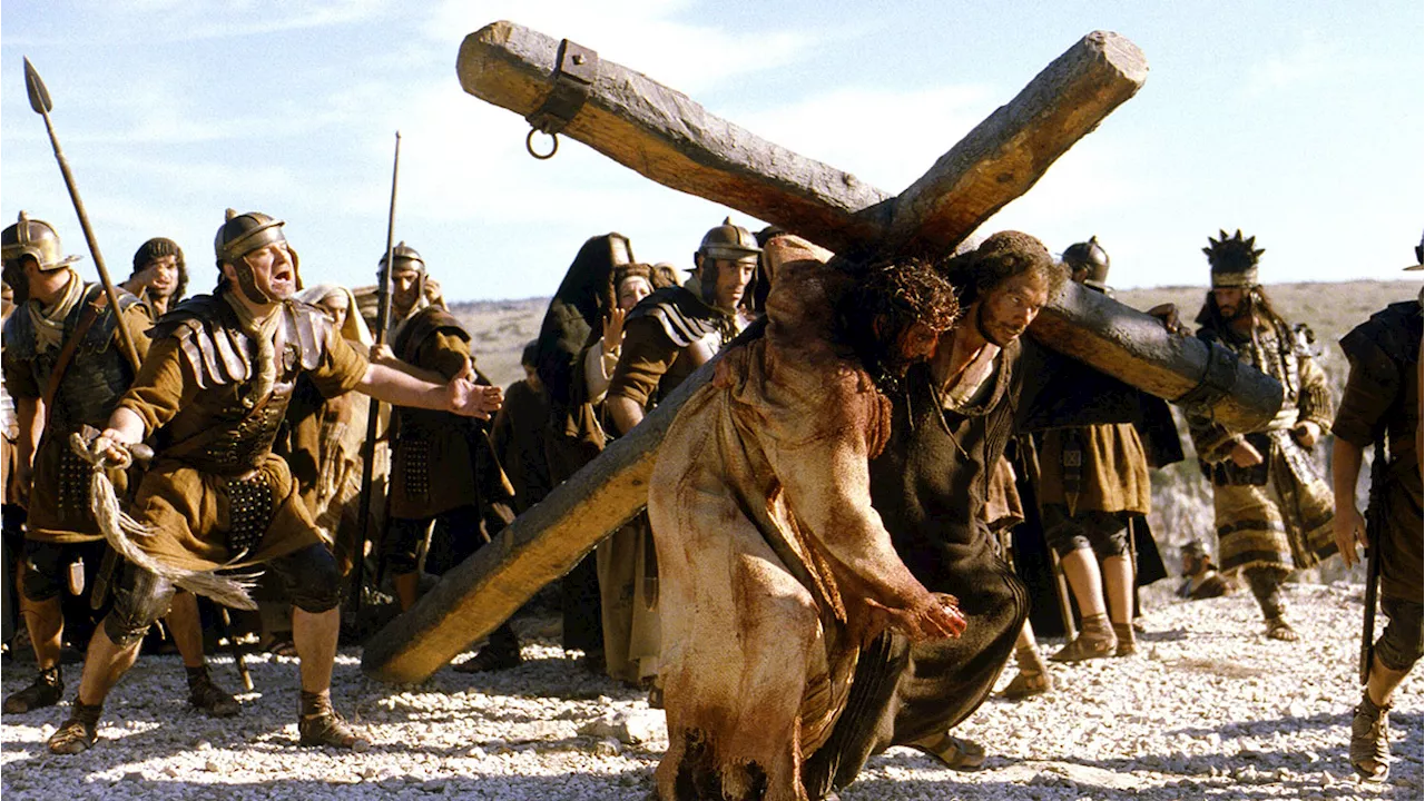 Mel Gibson Plans to Start 'Passion of the Christ' Sequel in 2026