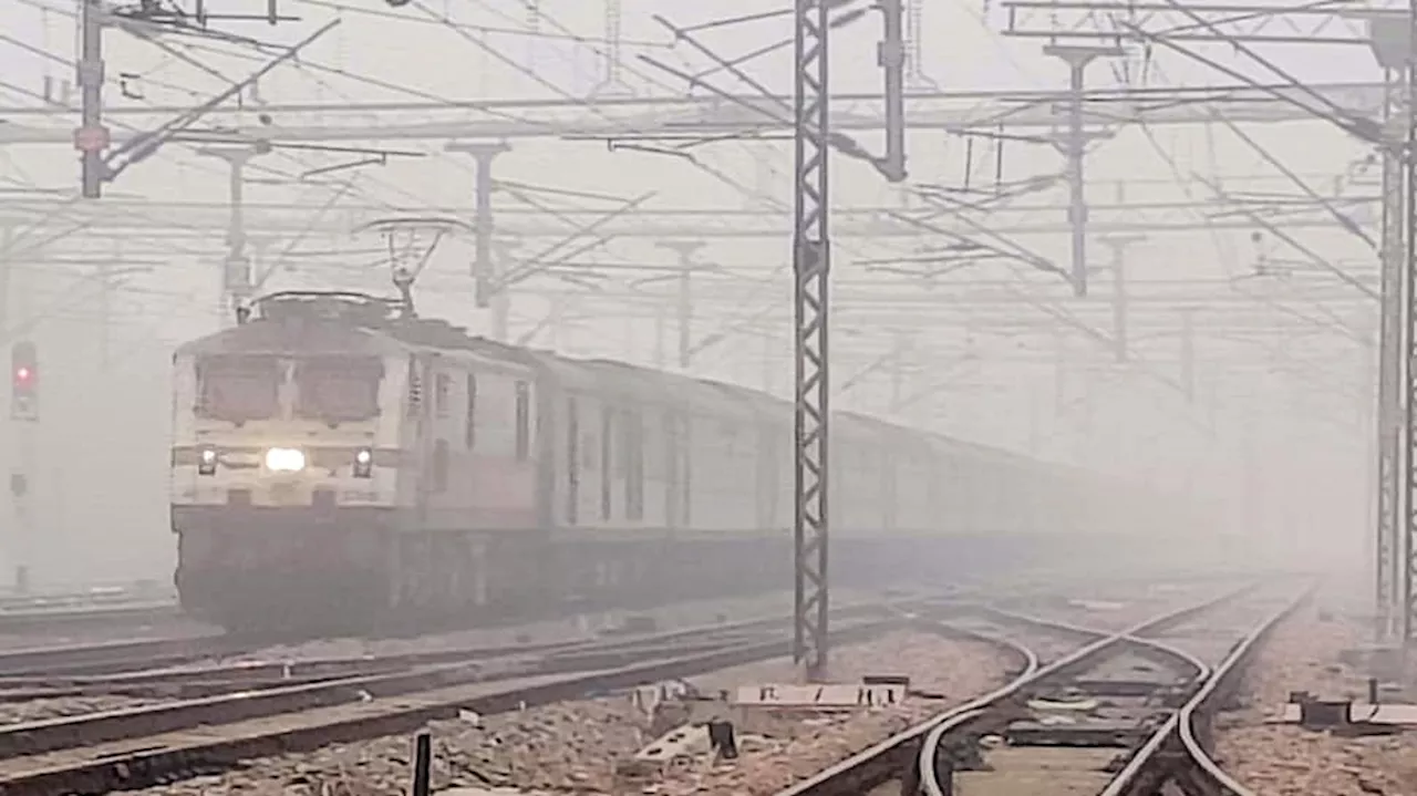 Very Dense Fog, Zero Visibility In Delhi-NCR Again, 150 Flights, 26 Trains Delayed