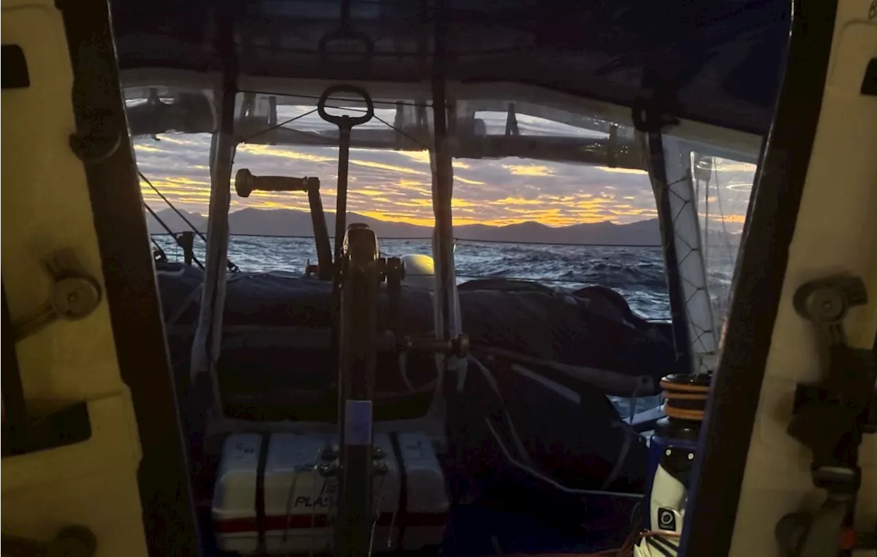 Dalin conserve l'avantage sur Richomme dans le Vendée Globe